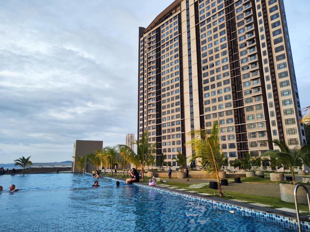Apartment Jesselton Quay