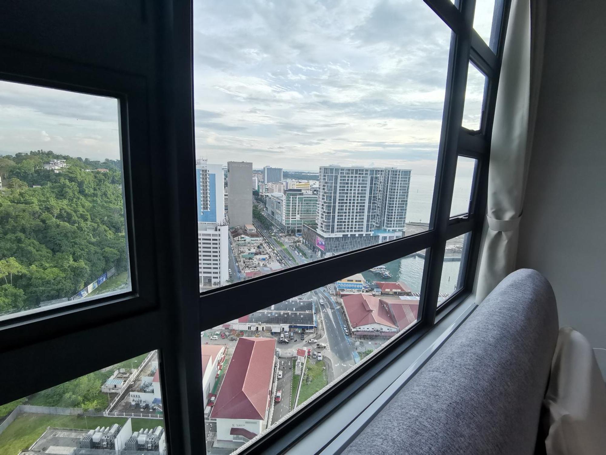 Jesselton Quay Apartment