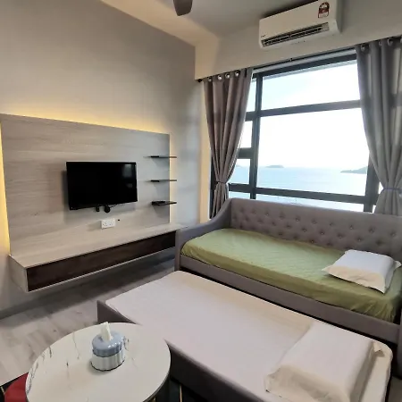 Jesselton Quay Suites Kota Kinabalu Exterior photo