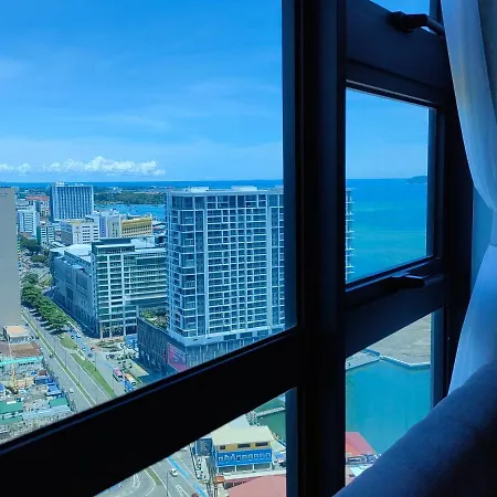 Jesselton Quay Suites Kota Kinabalu Exterior photo