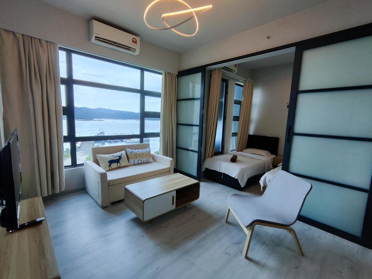 Jesselton Quay Apartment